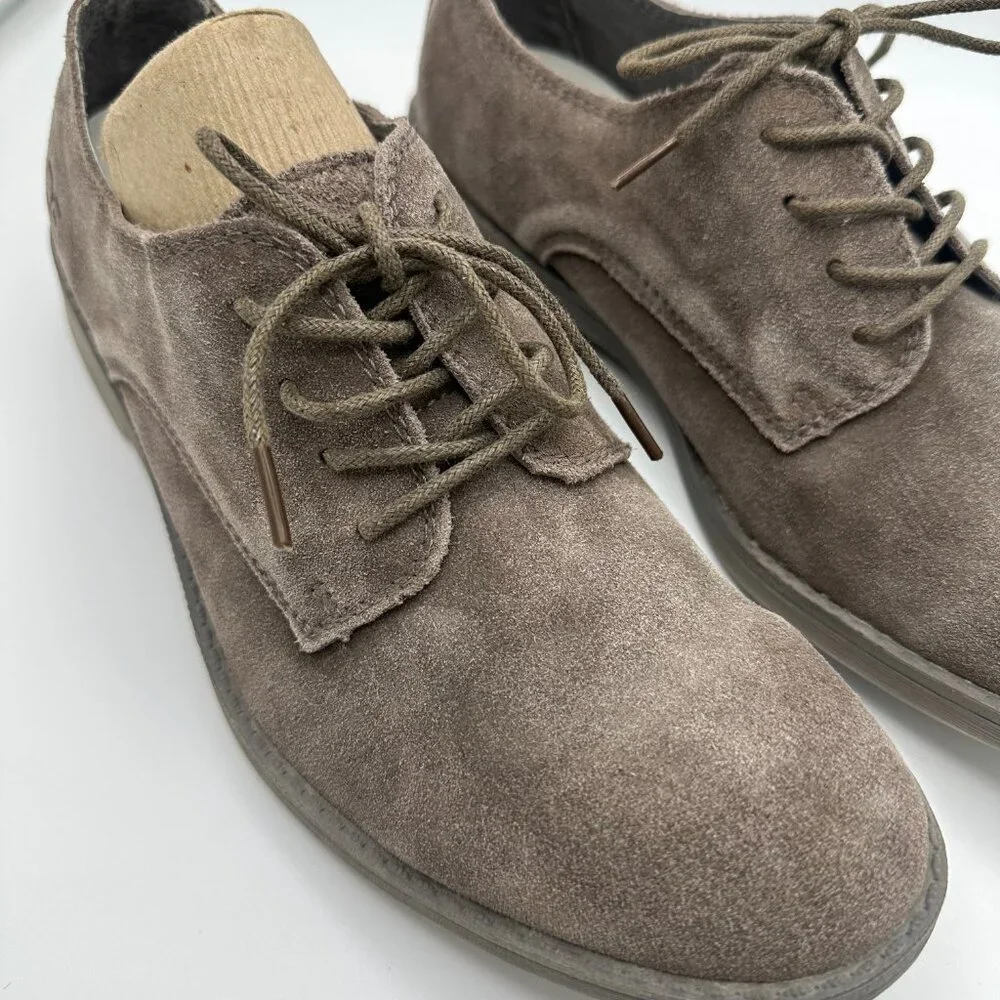 Hey Dude Men's Volterra Suede Derby Shoes Size 9 US / EU 42
